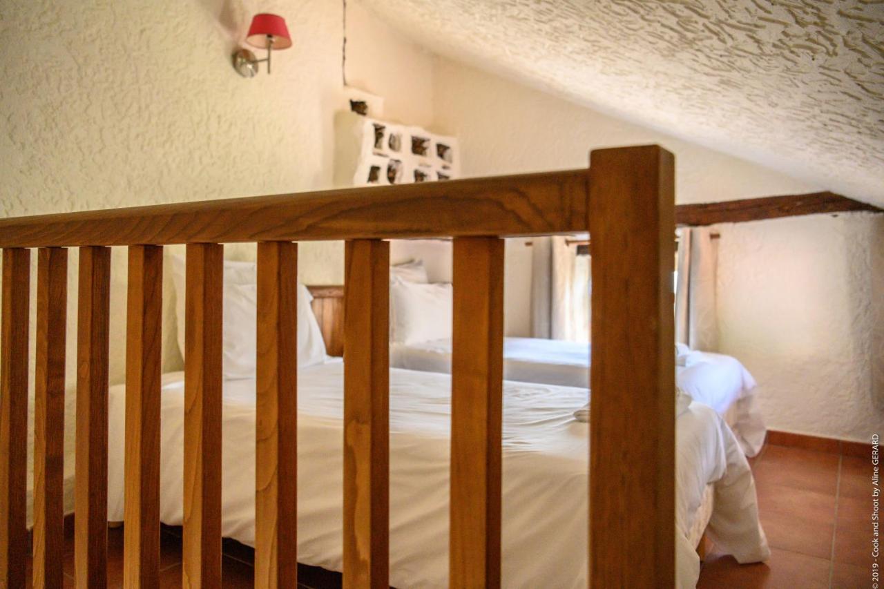 Auberge Lo Robur Roure Eksteriør billede